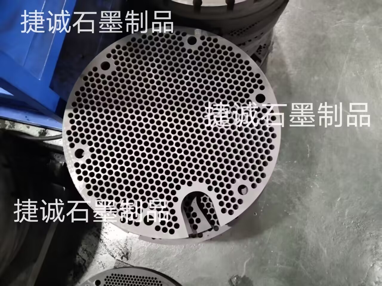 高精純石墨盤，石墨盤，高純石墨盤，石墨盤加工，鐘罩爐燒結石墨盤，石墨盤加工廠，石墨盤生產廠家
